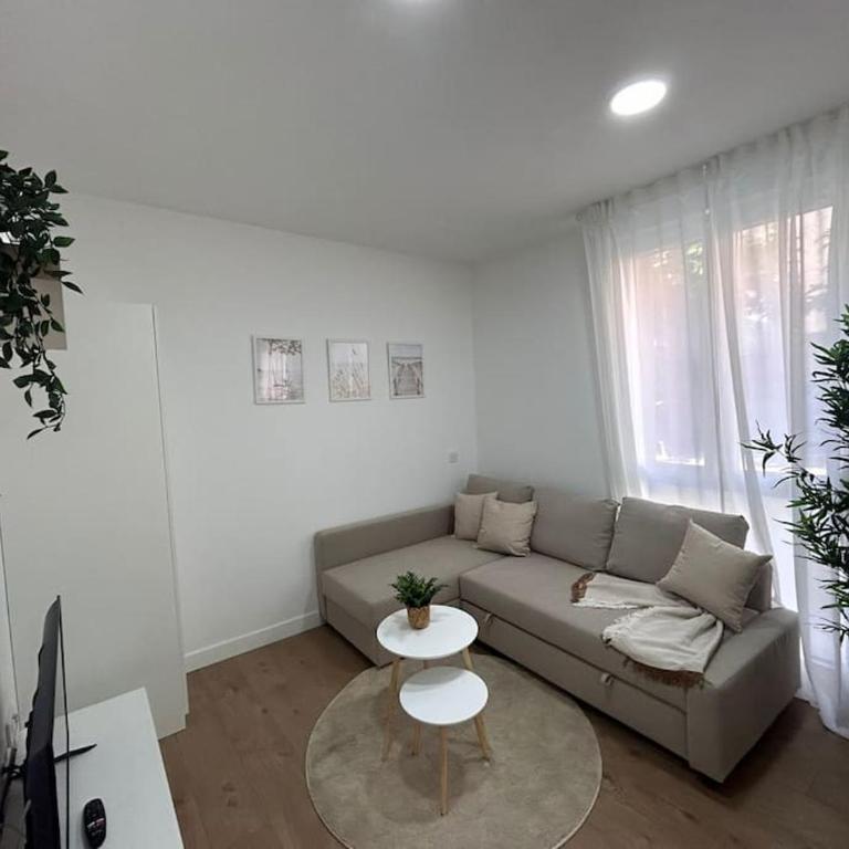 Nice studio in Madrid URQ1 - Studio Apartment - 8