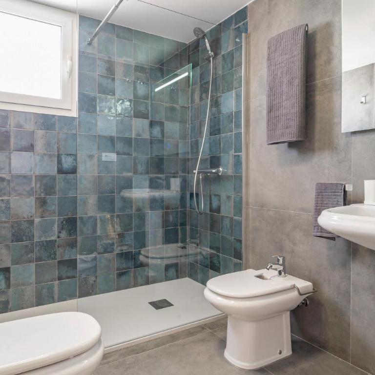 Beautiful Apartment In Roquetas De Mar - Two-Bedroom Apartment - 7