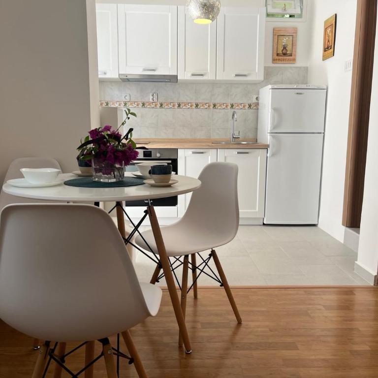 Apartman Sunset Studio - One-Bedroom Apartment - 12