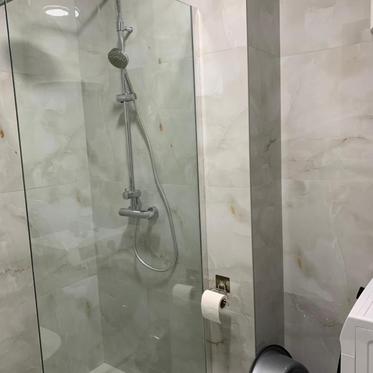 Star apartment - Two-Bedroom Apartment - 22