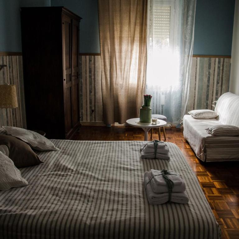 Guelio al Massimo Suites&Breakfast - Family Room with Private Bathroom - 1