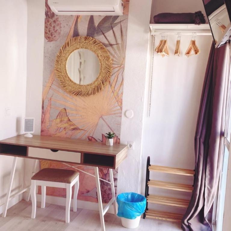 casa rústica Ronda - Habitación Doble con balcón - 8