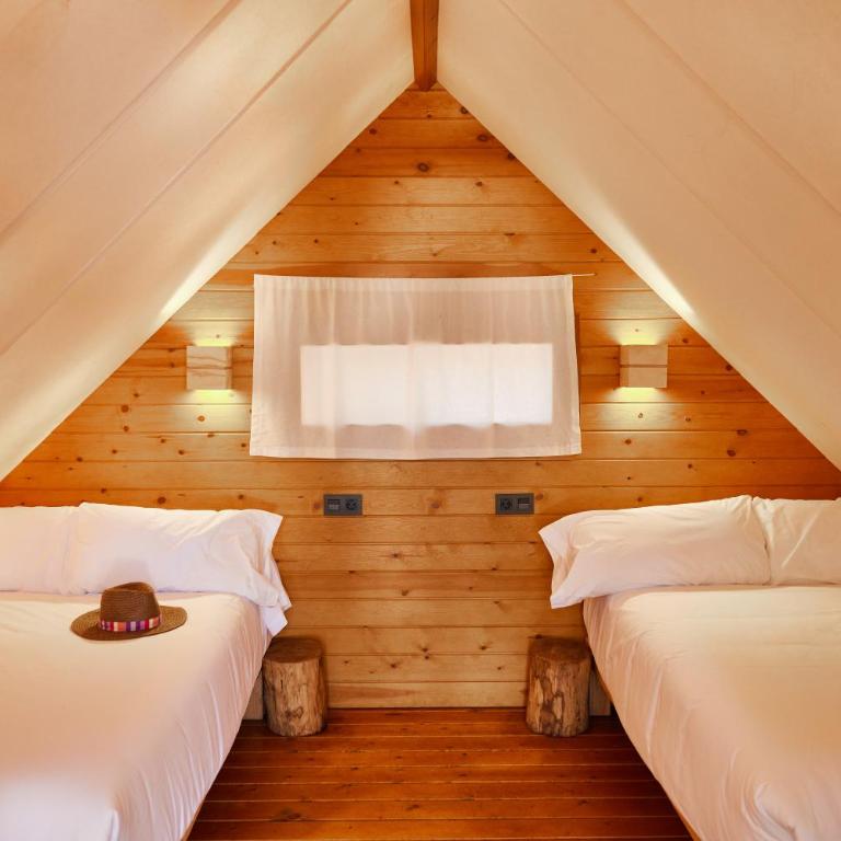 TAIGA Tarifa Punta Paloma - Glamping Tamaral con baño privado (4 personas) - 9