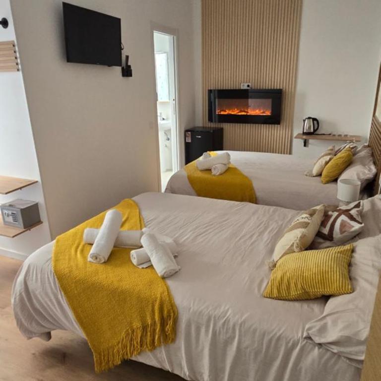 Habitaciones Universal - Family Room with Private Bathroom - 4