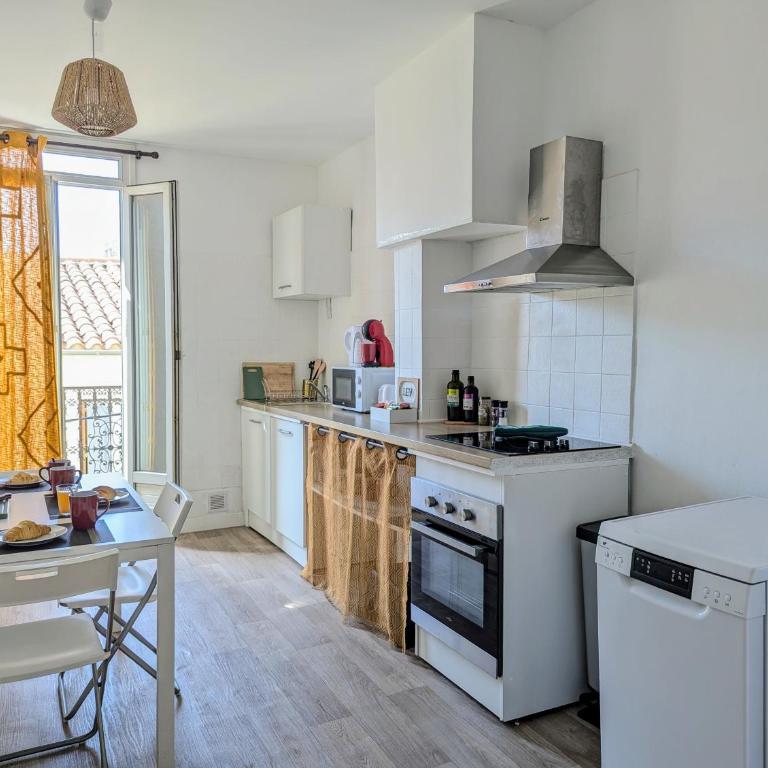 Le 39 Victor Hugo by GC - Grand F4 Cosy avec Billard & wifi - Appartement 3 Chambres - 9