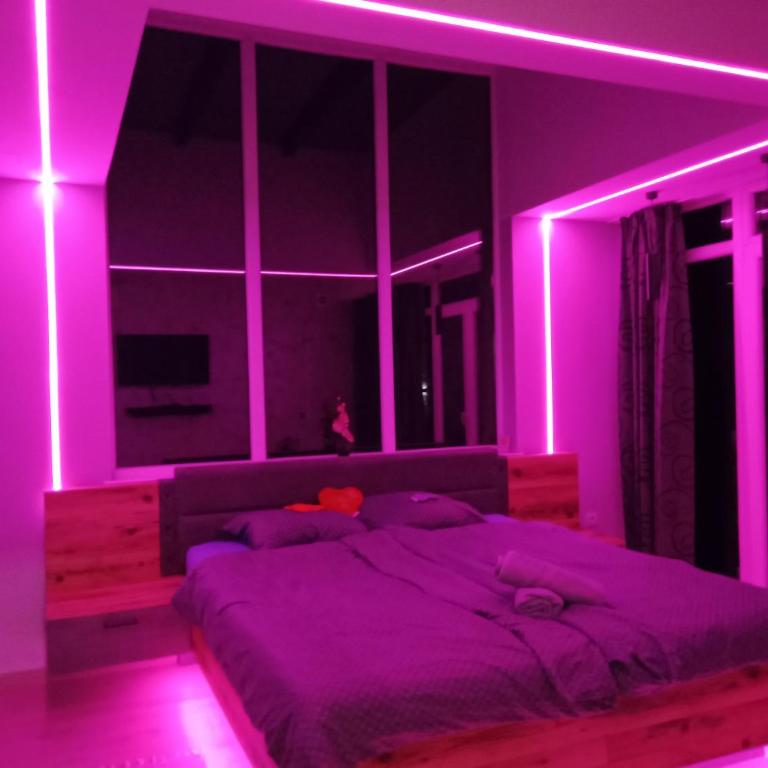 Prenoćište Panorama - One-Bedroom Apartment - 1