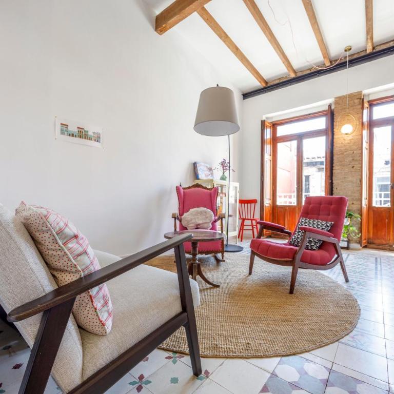 Artisan Haven: El Cabanyal Oasis - Three-Bedroom House - 22