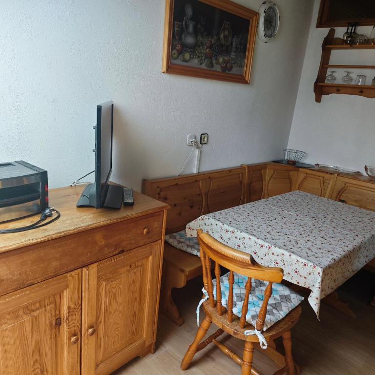 Christis Apartments - Appartamento Familiare con 2 Camere da Letto - 3