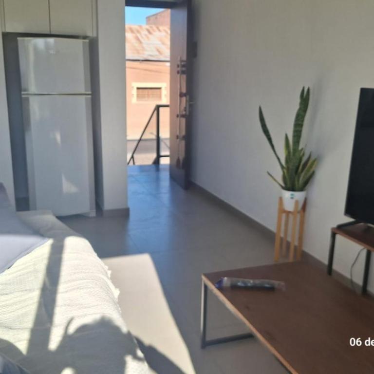 EXCEPCIONAL DEPARTAMENTO EN MAIPÚ- Ruta del vino 4 personas!! - Habitación Familiar - 6