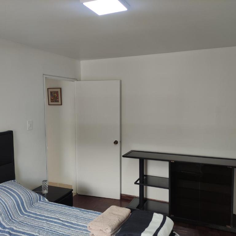Apartamento cerca del Boulevard de Sabana Grande y zona comercial - One-Bedroom Apartment - 3