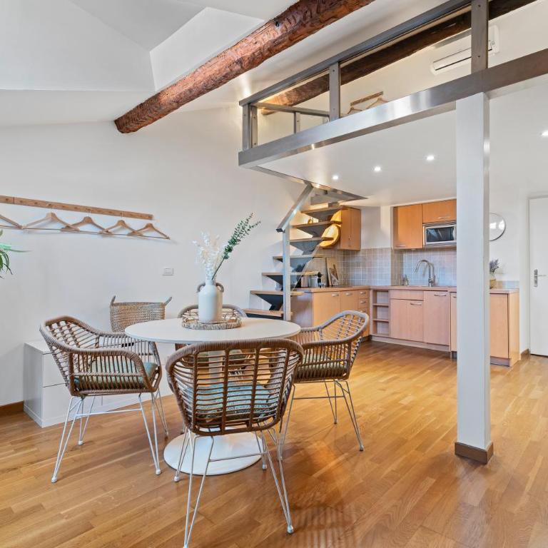 Nice Renting - 3 MASSENA - Chic Escape Luxury Duplex Place Massena - Appartement 1 Chambre - 4