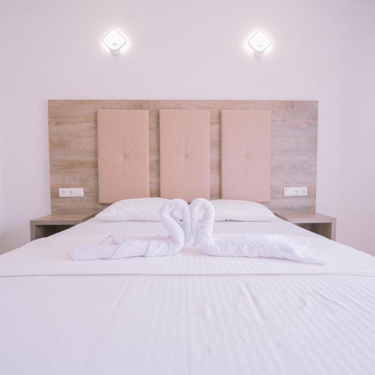 Apartments Leandra - Apartman s 2 Spavaće Sobe sa Balkonom i Terasom - 14