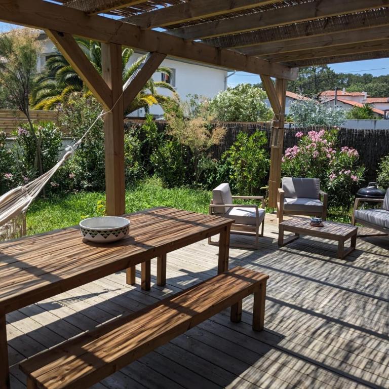 Villa avec Jardin, Terrasse couverte, et Bain nordique - 8 personnes - Villa 3 Chambres - 4