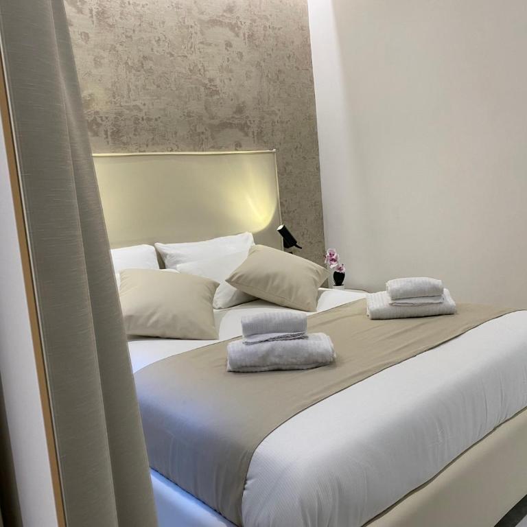 Suite Croce - Camera Matrimoniale Standard - 9