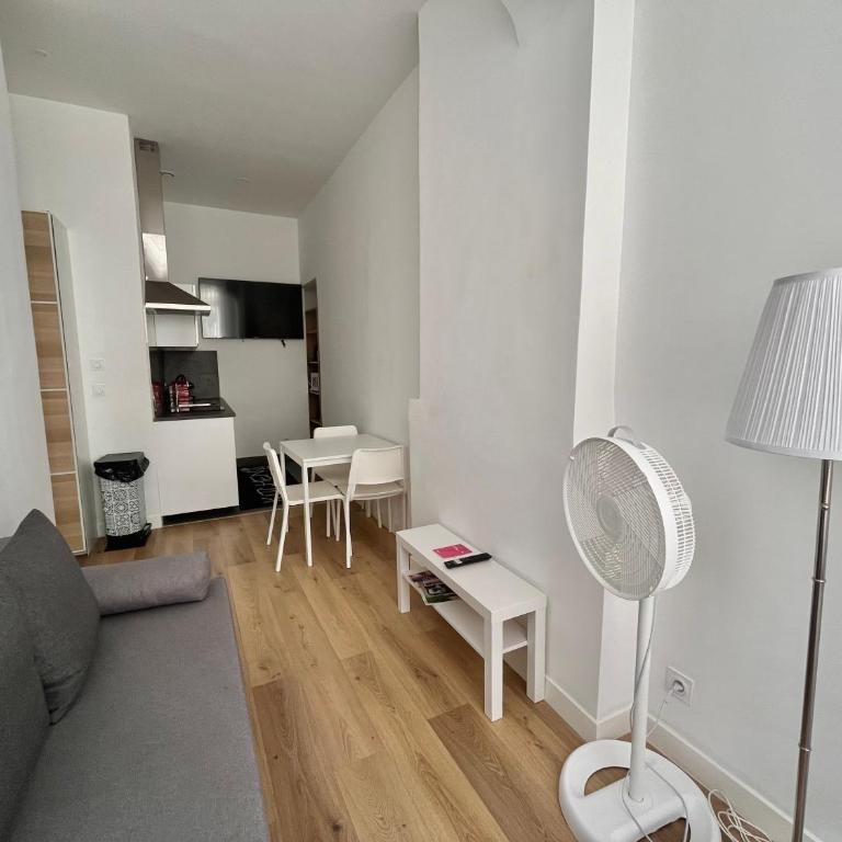Joli T2 en plein centre-ville de Lyon - Apartment mit 1 Schlafzimmer - 7
