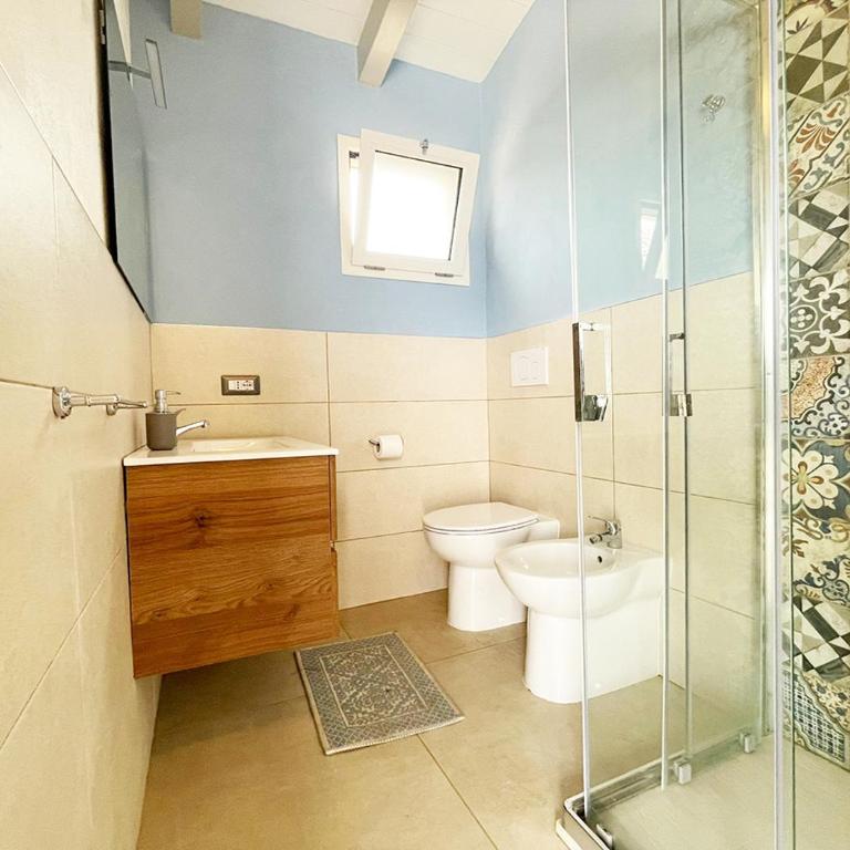 LaureLiving Holiday Home Villa Mare Blu - Villa con 3 Camere da Letto - 24