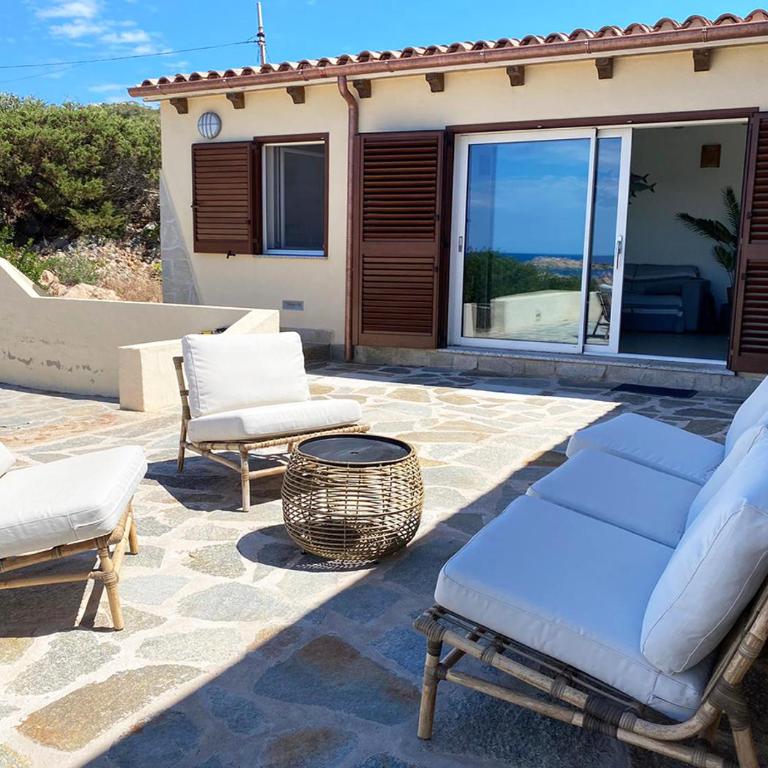 LaureLiving Holiday Home Villa Mare Blu - Villa con 3 Camere da Letto - 4