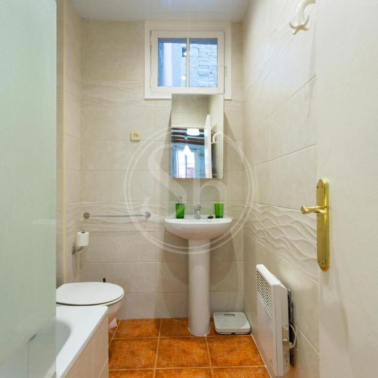 Loft en Gracià con terraza - One-Bedroom Apartment - 3