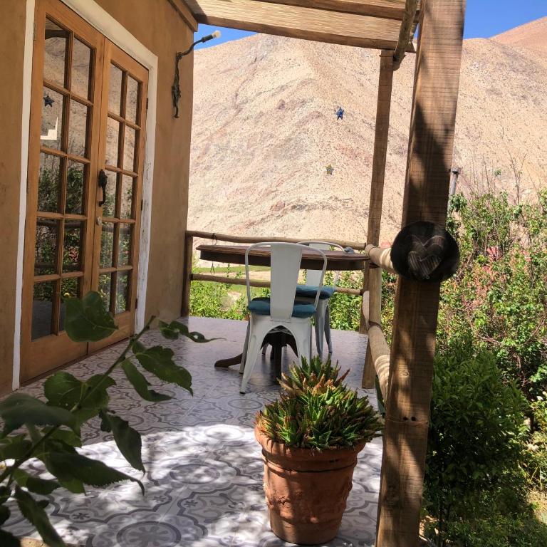Cabañas Elquimista - Double Room with Balcony - 12
