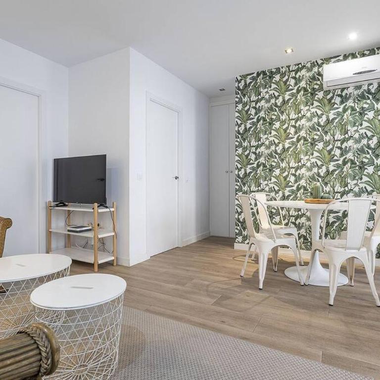 Alcam Castellana La Paz Madrid - Two-Bedroom Apartment - 17