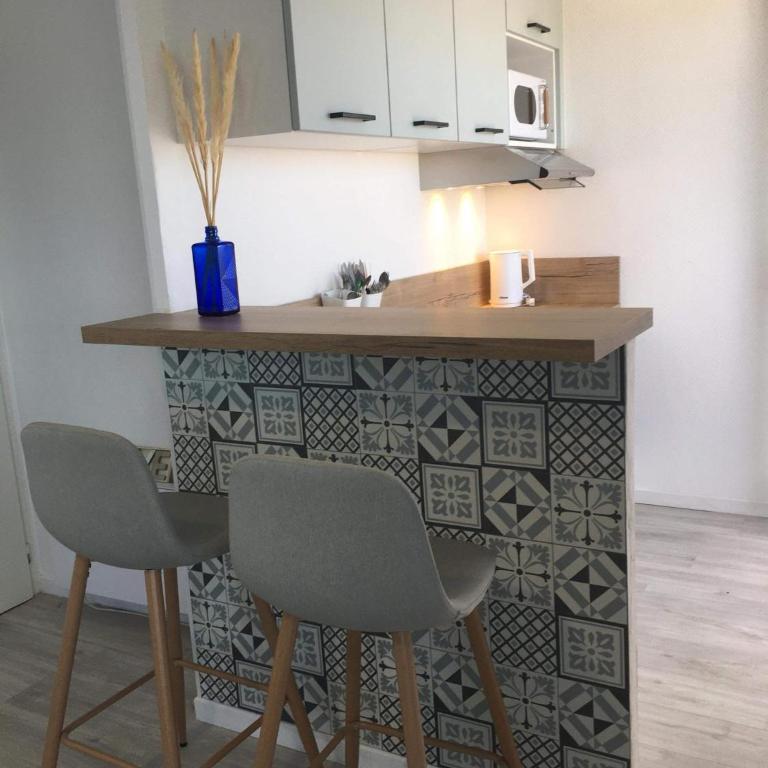 Studio 61, vue mer, wifi, parking privé - Studio - Vue sur Mer - 9