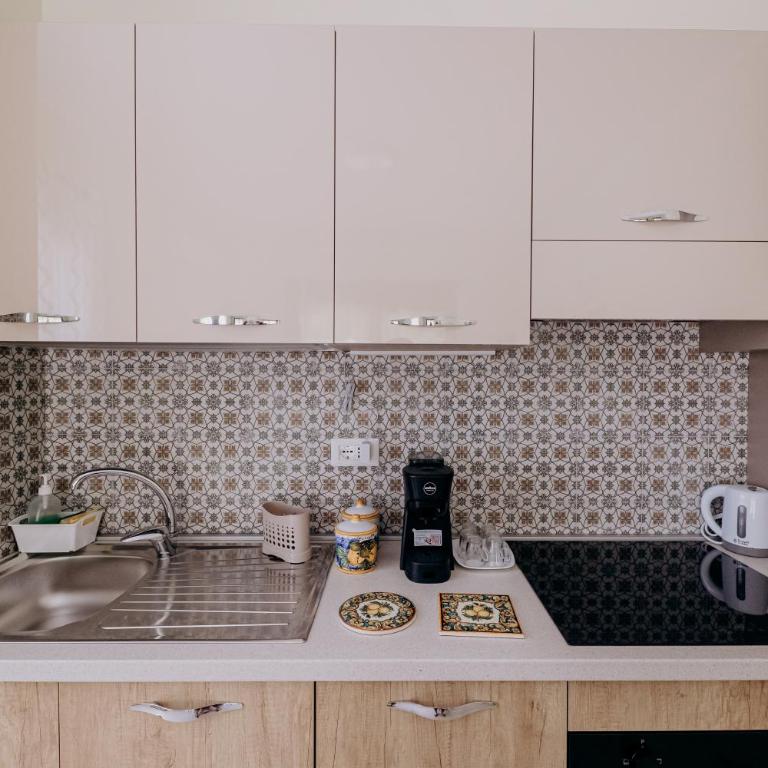 Casa Zefiro Fontane Bianche - Casa con 2 Camere da Letto - 12