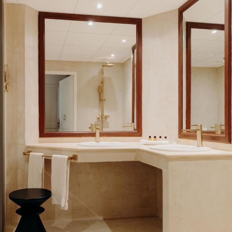 Domaine de Rochebois & Spa Nuxe - Chambre de Luxe avec Terrasse - 2