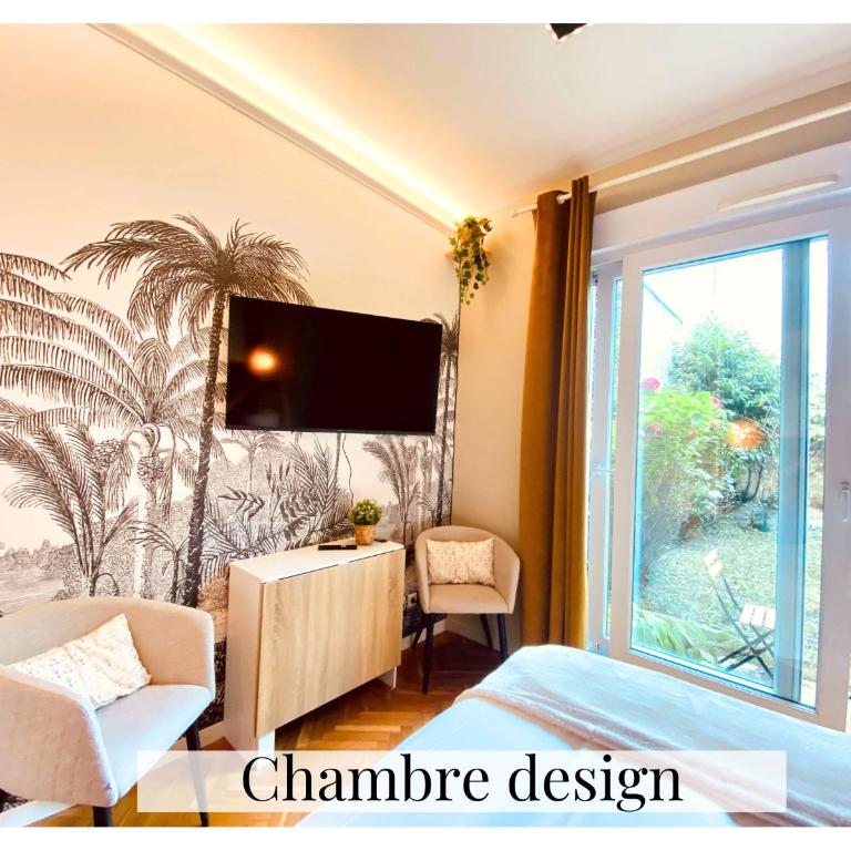 Chambre Cosy chez l habitant avec salle de bain et jardin privé - Chambre Lit Queen-Size - Vue sur Jardin - 5