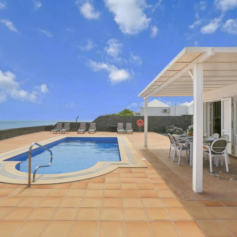 Casa ELENA - Three-Bedroom Villa - 23