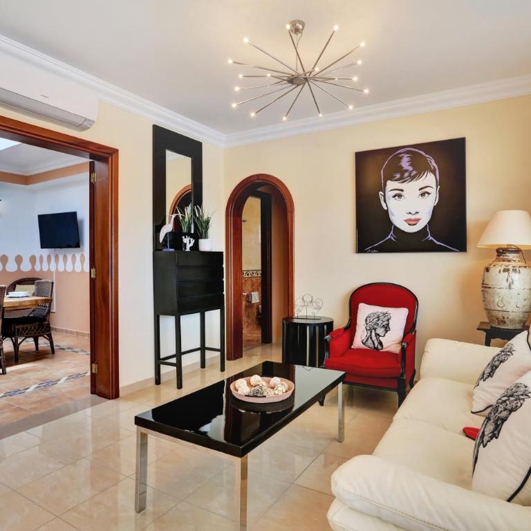 Casa ELENA - Three-Bedroom Villa - 39