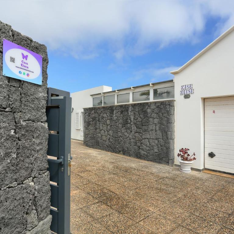 Casa ELENA - Three-Bedroom Villa - 53