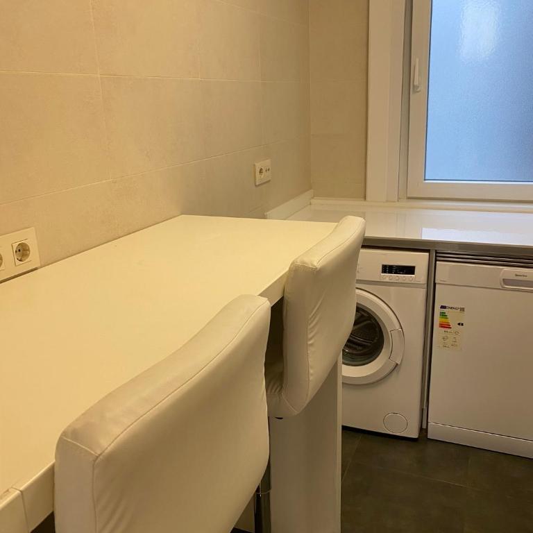 piso estacion de tren -bus soleado - Apartamento de 2 dormitorios - 8