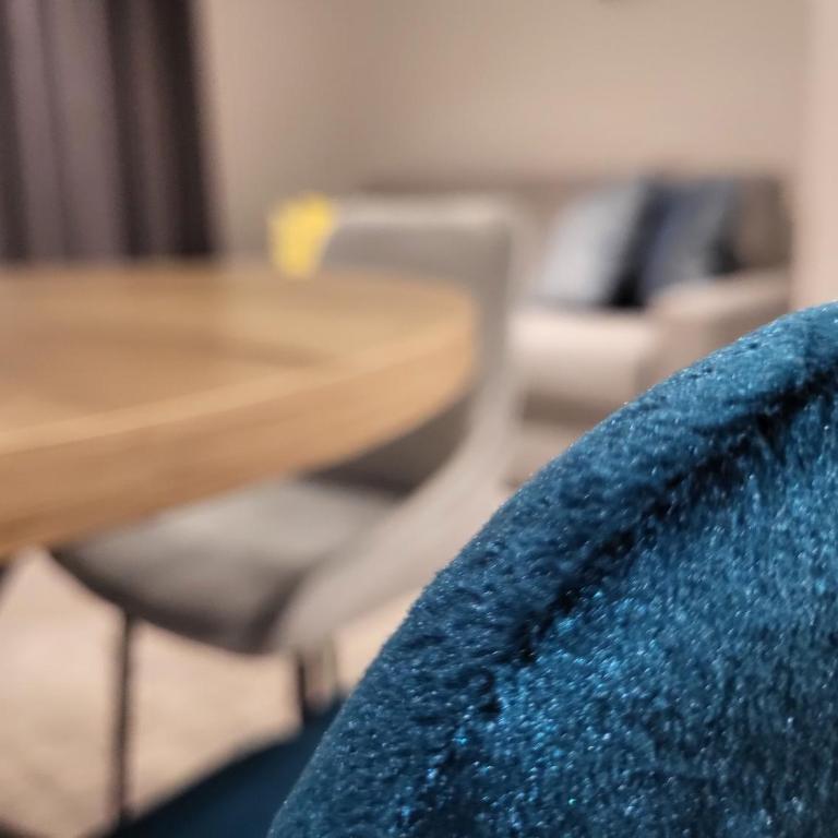 Attilio High Living Suites - Adults Only - King Suite with Side Lake View and Balcony - 7