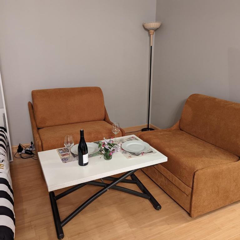 Charming Studio with Eiffel View - Appartement 1 Chambre - 7