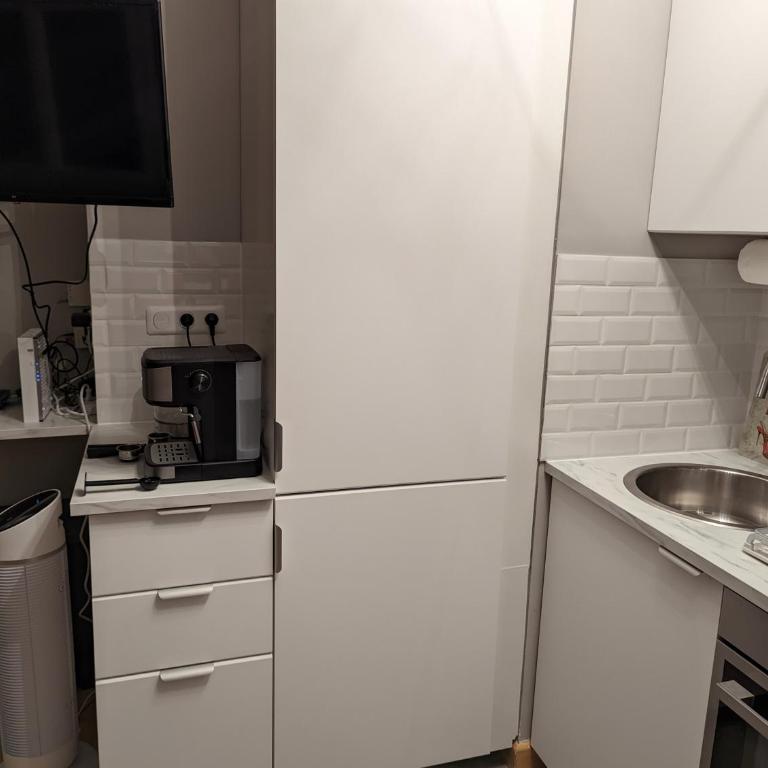 Charming Studio with Eiffel View - Appartement 1 Chambre - 10
