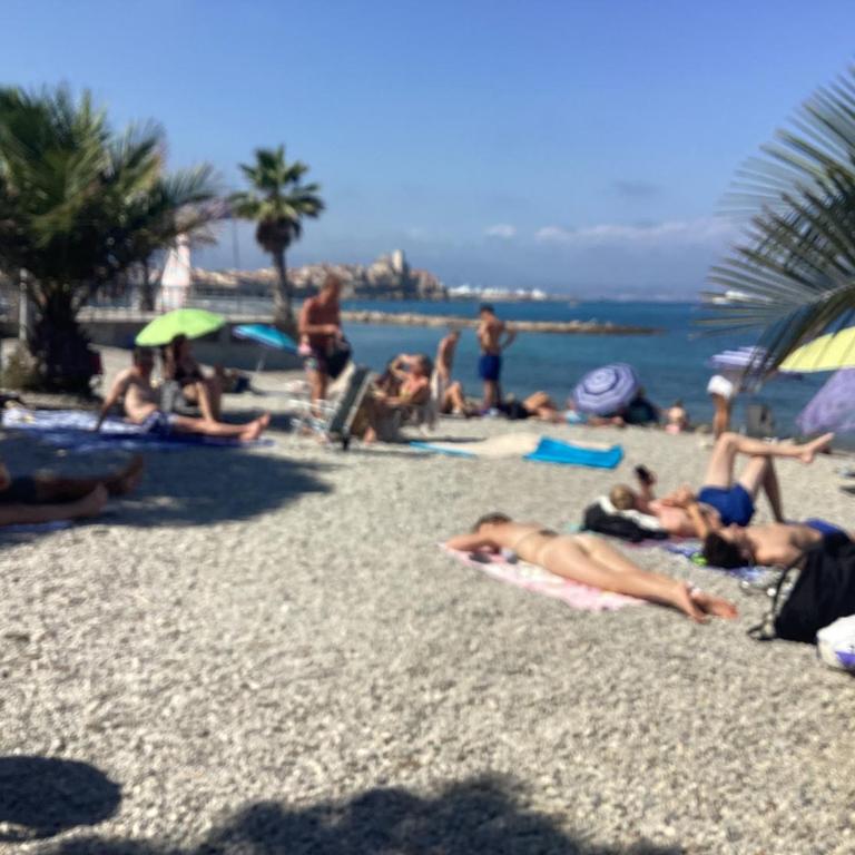 Studio indépendant, front de mer et plage à 200m - Maison 1 Chambre - 14