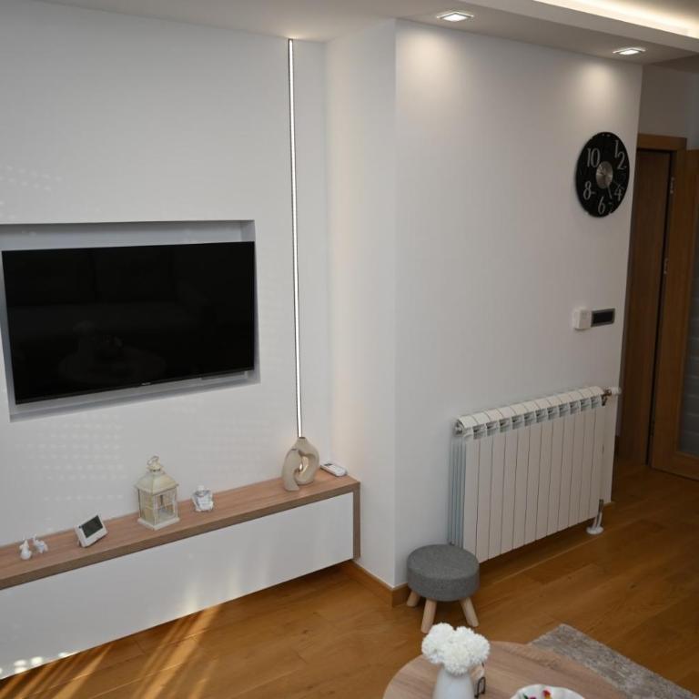 Apartman Lokica S Vrnjačka Banja - One-Bedroom Apartment - 14