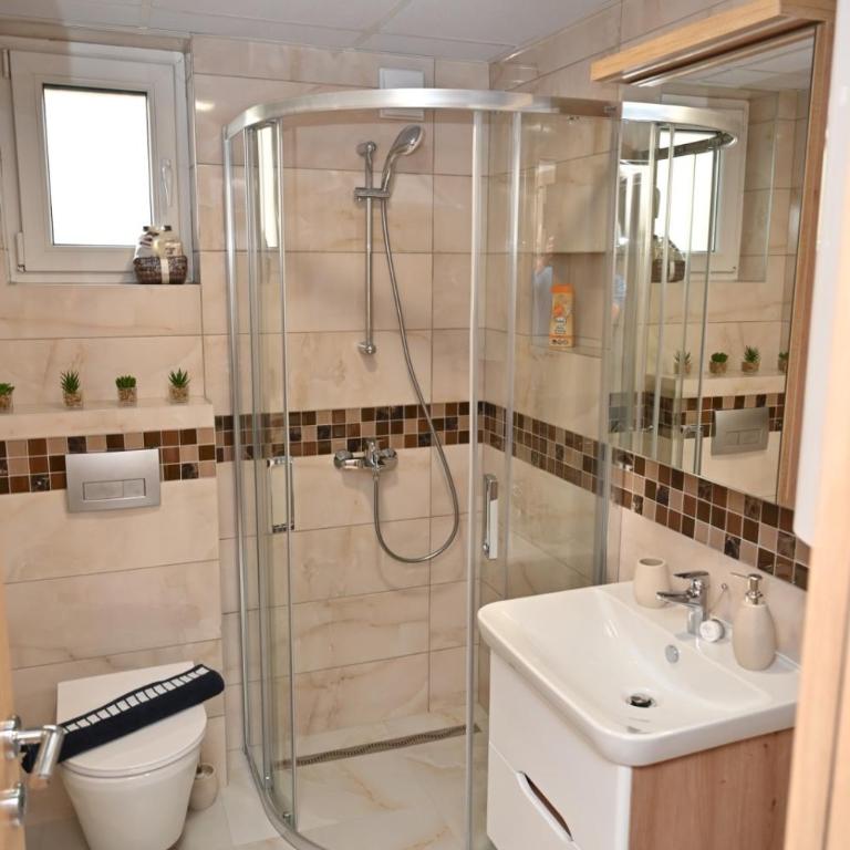 Apartman Lokica S Vrnjačka Banja - One-Bedroom Apartment - 23