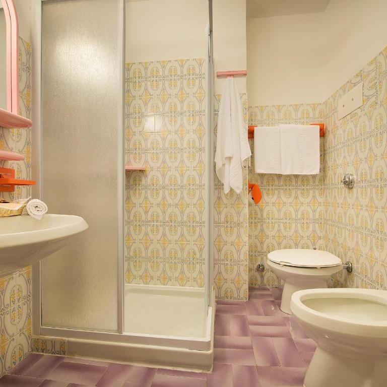 Hotel Cristallo - Camera Tripla Standard - 2