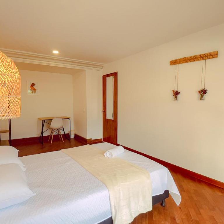 Elegante habitación baño compartido en Poblado-B11 - Apartamento de 1 dormitorio - 5