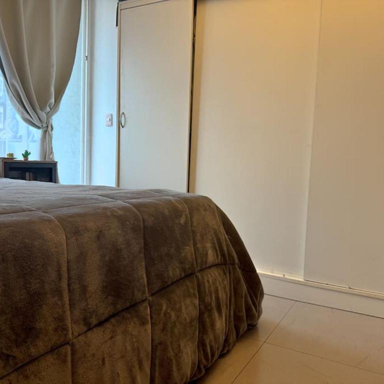 Condo in Palermo with rooftop pool and security - One-Bedroom Apartment - 15