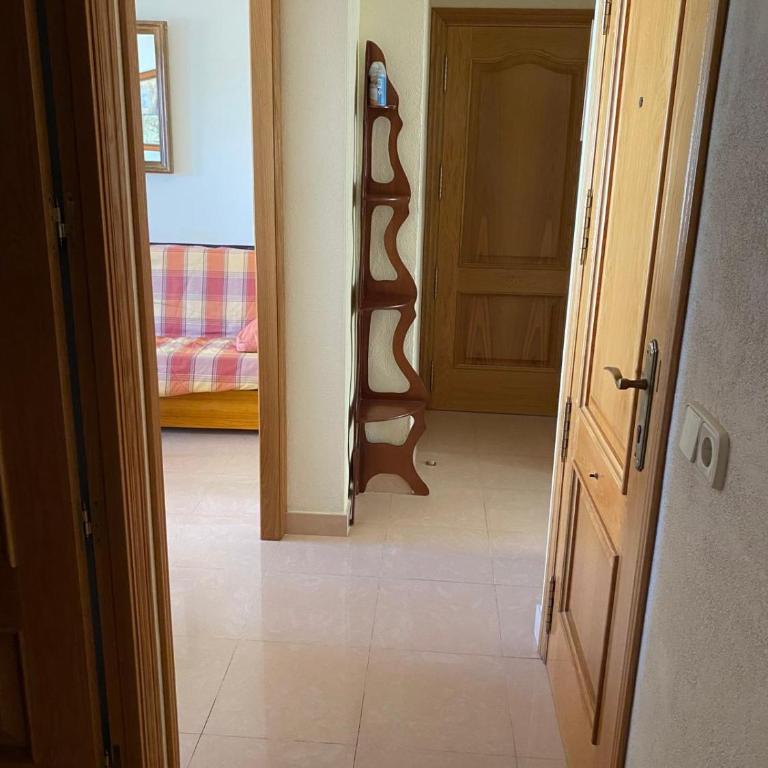 Jordi's flat close to the Beach - One-Bedroom Apartment - 8