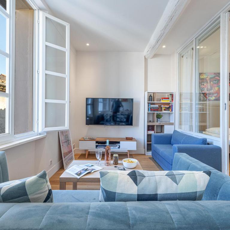 Apartment Matisse 100m Near The Sea - Happy Rentals - One-Bedroom Apartment - 14