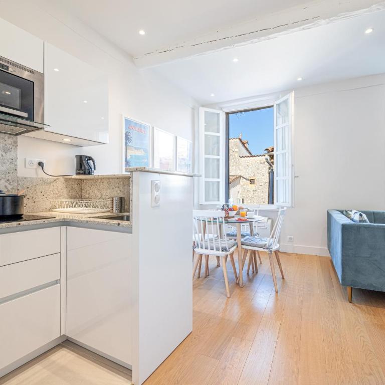 Apartment Matisse 100m Near The Sea - Happy Rentals - One-Bedroom Apartment - 18