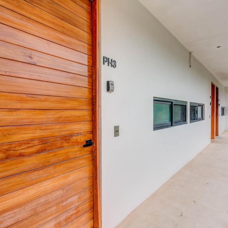 Paradise in Tulum PH with Jacuzzi and Stunning Views - Three-Bedroom Apartment - 28