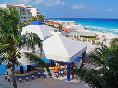 Apartment Ocean Front Cancun - Studio Apartment with Sea View - 50