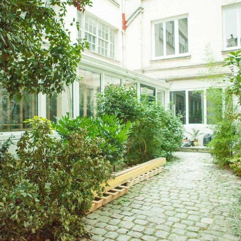 Charming studio in a courtyard in Paris - Appartement 1 Chambre - 19