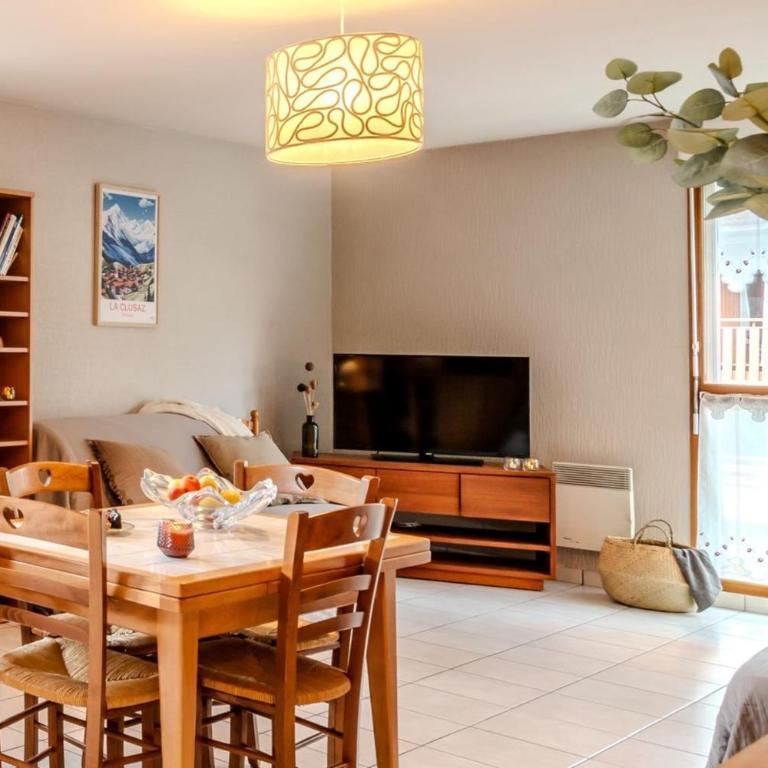 Slow Chalet Thônes lake & mountain 15 min to ski lift balcony parking - Appartement - 8