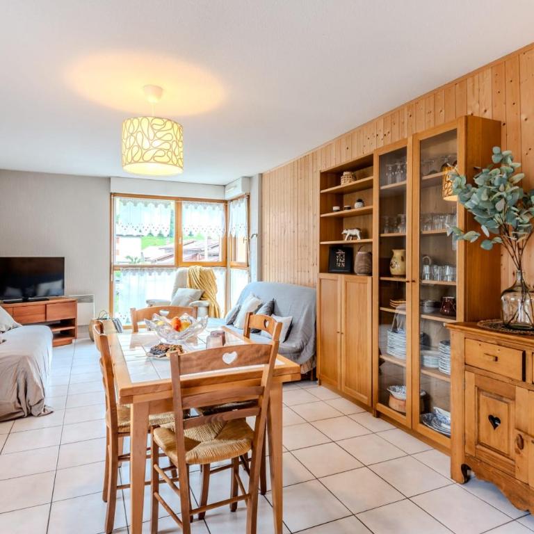 Slow Chalet Thônes lake & mountain 15 min to ski lift balcony parking - Appartement - 16