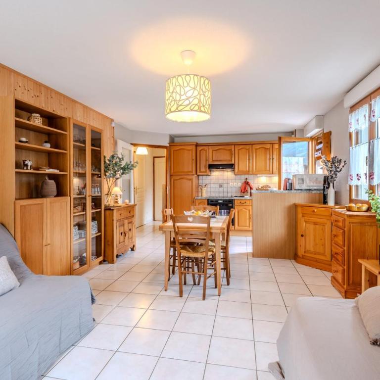 Slow Chalet Thônes lake & mountain 15 min to ski lift balcony parking - Appartement - 18